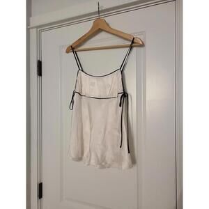 NWT Alice McCall Hotel Lobby Yop